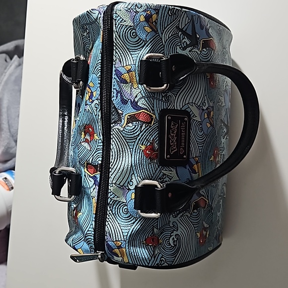 Loungefly Gyarados Magikarp Barrel Bag RARE - Picture 5 of 9